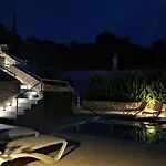 皮诺索公寓式酒店 公寓 *