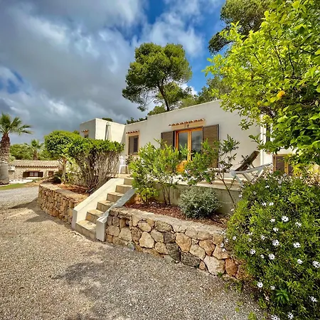 Pinosol Santa Eularia des Riu