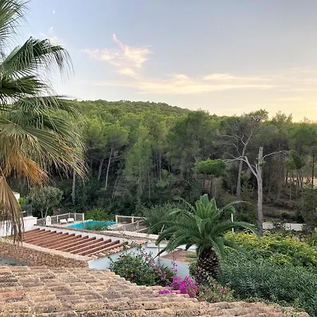 Pinosol Santa Eularia des Riu