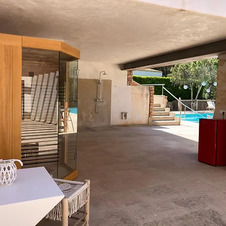 Pinosol Santa Eularia des Riu