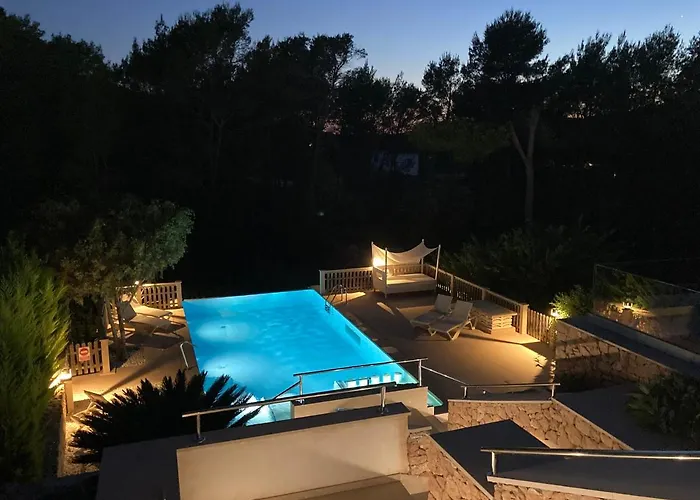 Pinosol Santa Eularia des Riu