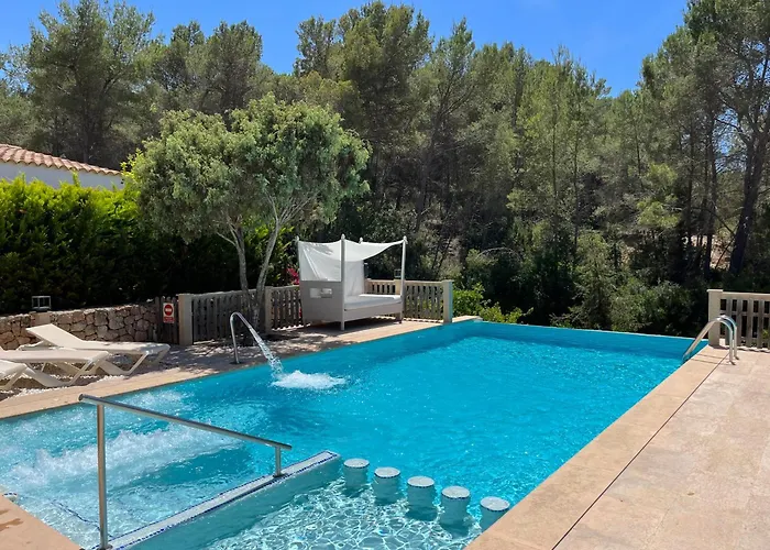 Apartamento Pinosol Santa Eulalia del Río