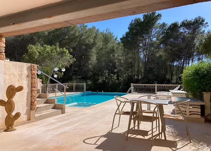 Pinosol * Santa Eularia des Riu